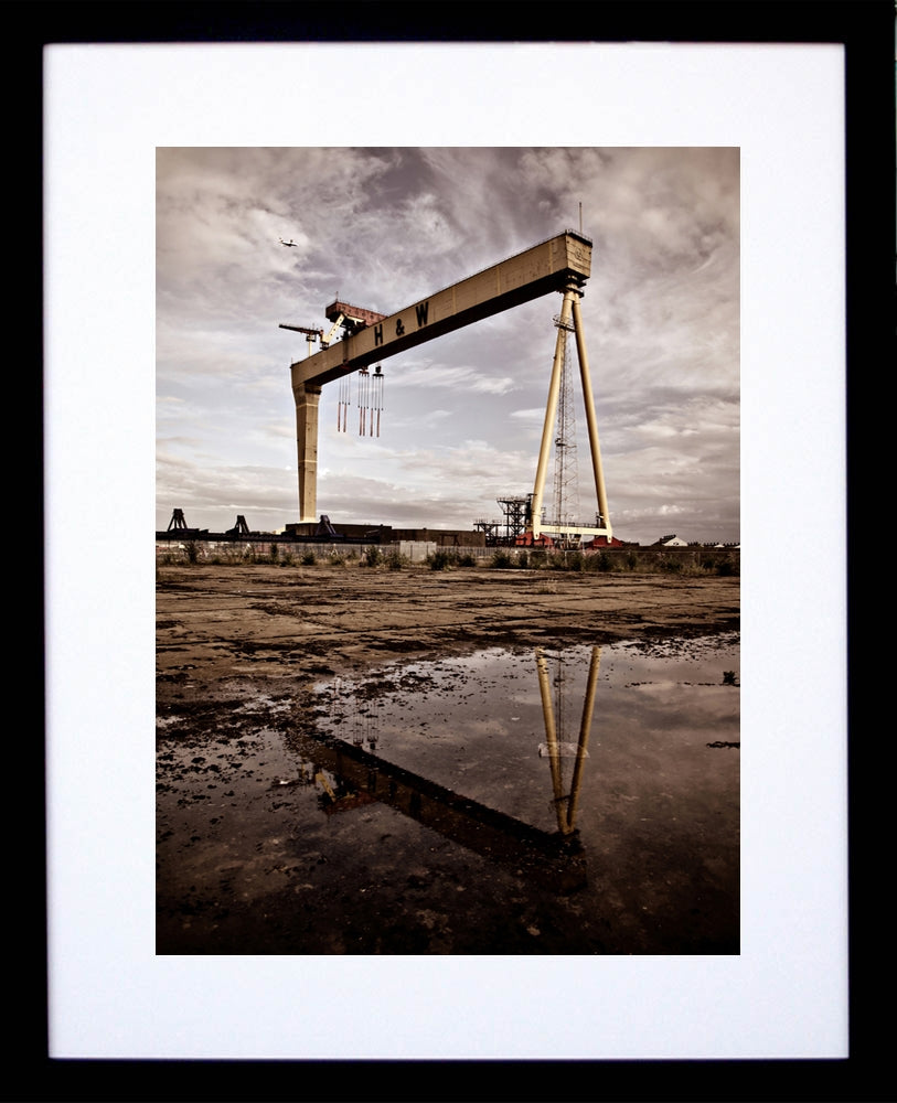 Belfast Shipyard Reflection Black Frame 30x40