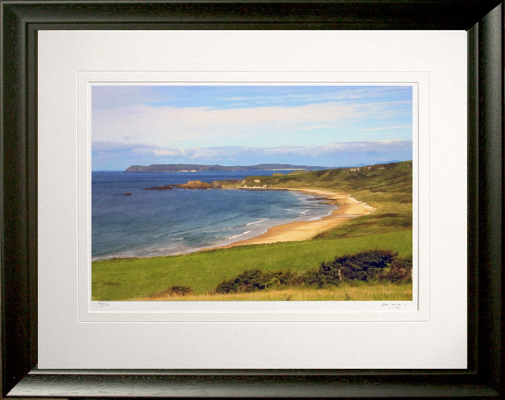 Co. Antrim - Whitepark Bay Towards Rathlin - Black Scoop Frame