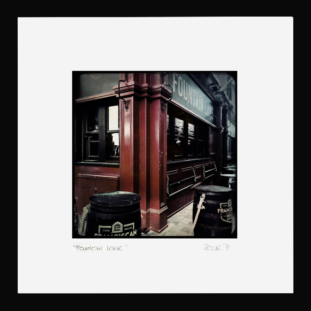 Belfast - Fountain Lane Black Frame (No Mount)