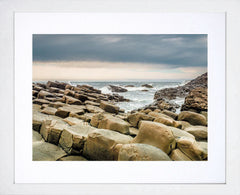 Giant's Causeway Frame White