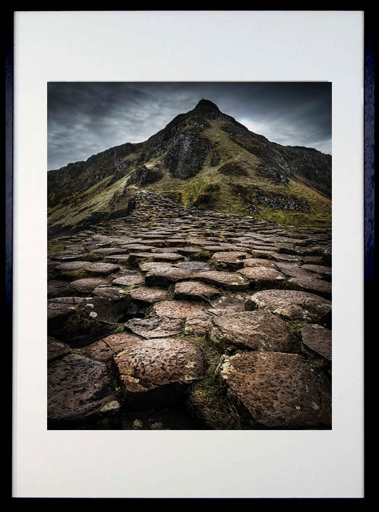 Giant's Causeway Black Frame 40x50