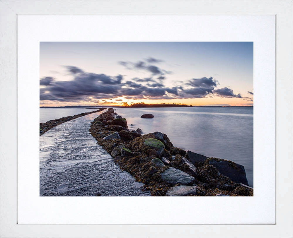 Co Down - Island Hill Frame White