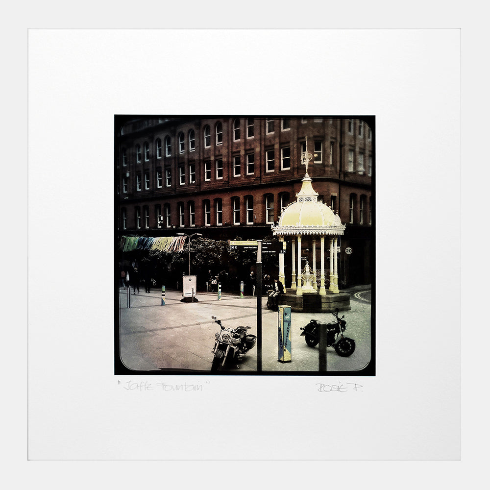 Belfast - Jaffe Fountain White Frame (No Mount)