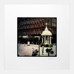 Belfast - Jaffe Fountain White Frame (No Mount)