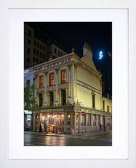 Belfast - The Crown Bar White Frame