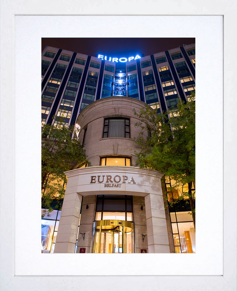 Belfast - Europa White Frame