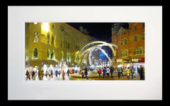 Belfast - Late Shopping Arthur Square Flat Black Frame 71x45