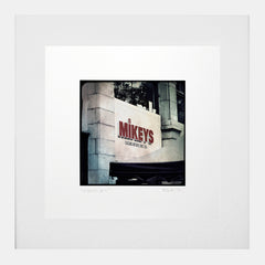 Belfast - Mikey's Deli White Frame (With Mount)