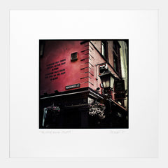 Belfast - Montgomery Street White Frame (No Mount)