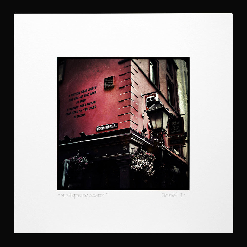 Belfast - Montgomery Street Black Frame (No Mount)