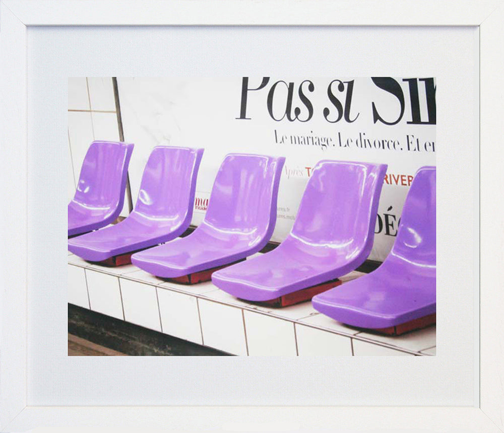 Paris In Purple - Metro Seats Frame White