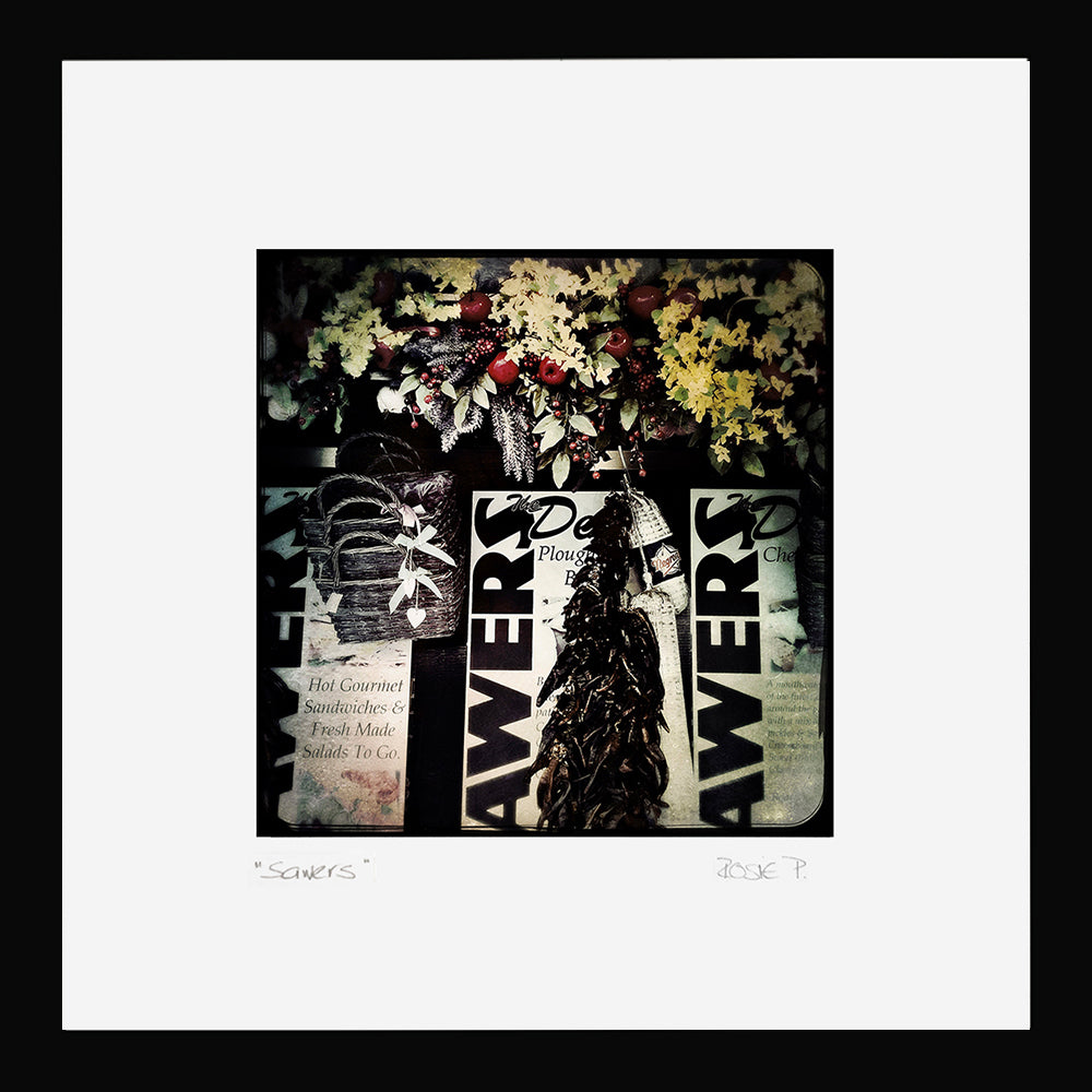 Belfast - Sawers Black Frame (No Mount)