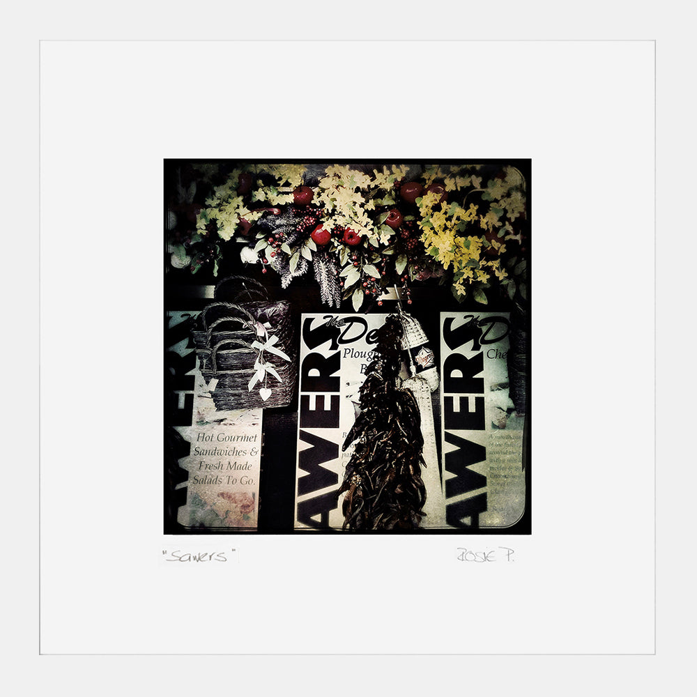 Belfast - Sawers White Frame (No Mount)