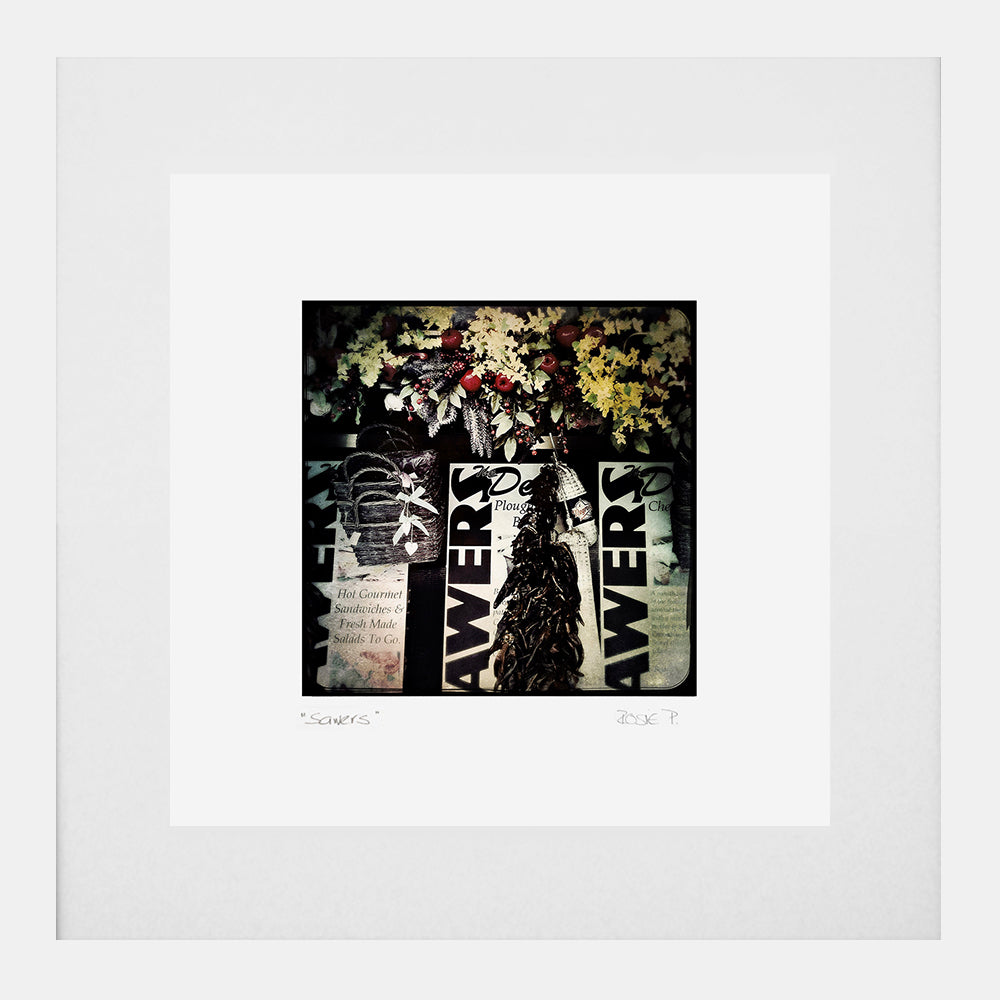 Belfast - Sawers White Frame (With Mount)