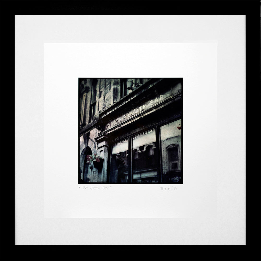 Belfast - The Cloth Ear Black Frame (With Mount)