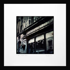 Belfast - The Cloth Ear Black Frame (No Mount)