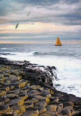 Co Antrim - Waters Edge Giants Causeway